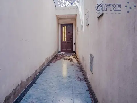 Depto Tipo Casa en Venta de 1 dormitorio