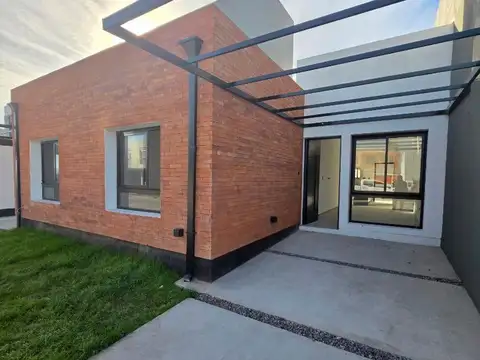 Casa en Venta al Oeste