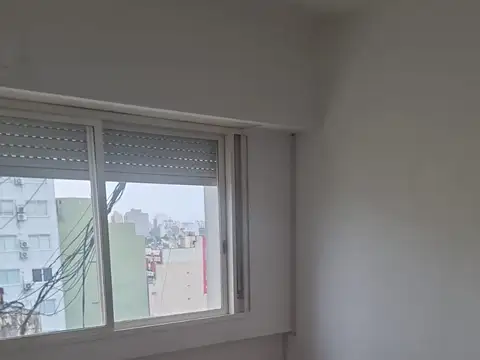 Av. La Plata 1000, Piso 9