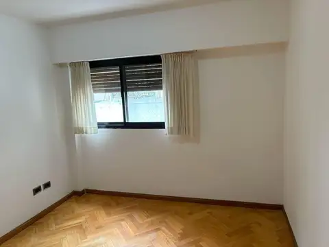 Departamento de 2 dormitorios en Barrio Martin / Montevideo 435