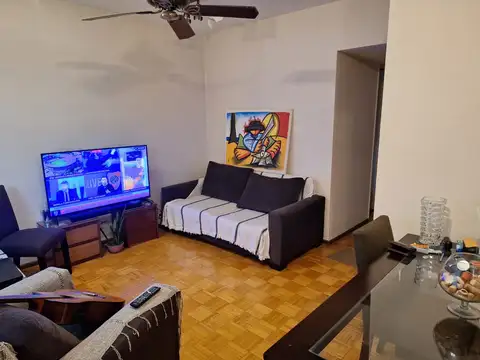 Avenida Hipólito Yrigoyen 2700