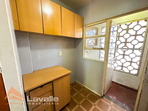 Departamento en Alquiler en Ezpeleta Oeste, $ 550.000