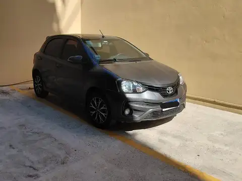 Av San Martín  al 1500