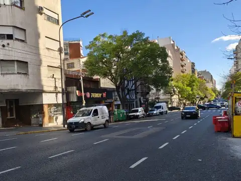 Avenida San Juan 3100, Piso 3
