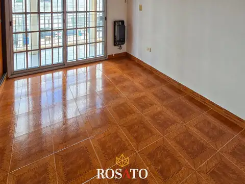 Depto Tipo Casa en Alquiler de 2 dormitorios