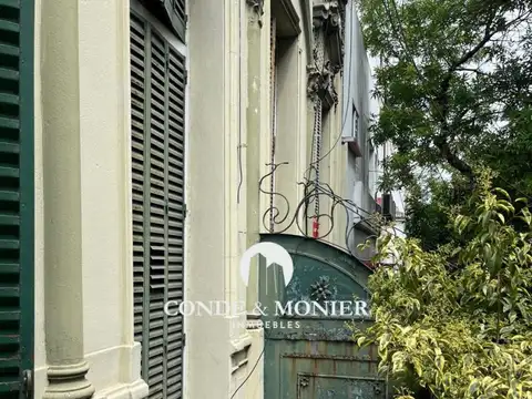 Depto Tipo Casa en Venta 80 años