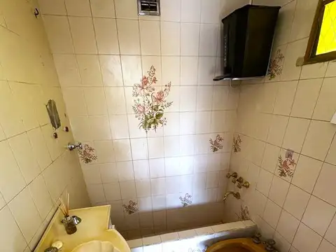 Depto Tipo Casa en Alquiler 50 años