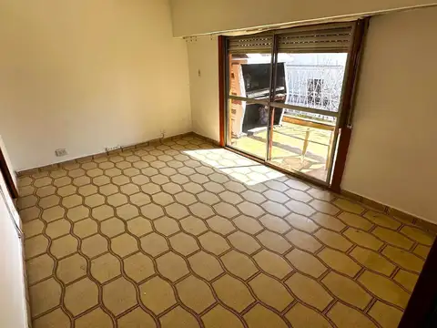 Depto Tipo Casa en Alquiler en Villa Crespo, $ 1.250.000