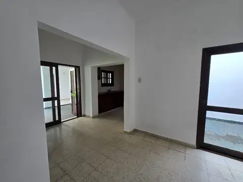 Se vende casa en Bolivar 533