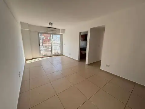 Gdor. Emilio Castro 100, Piso 2