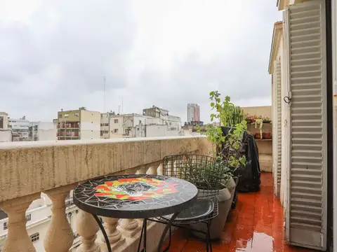 Venta Semipiso 4 amb c/ dependencia, con balcon