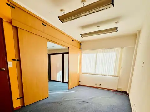 Oficina Monoambiente con 3 baños