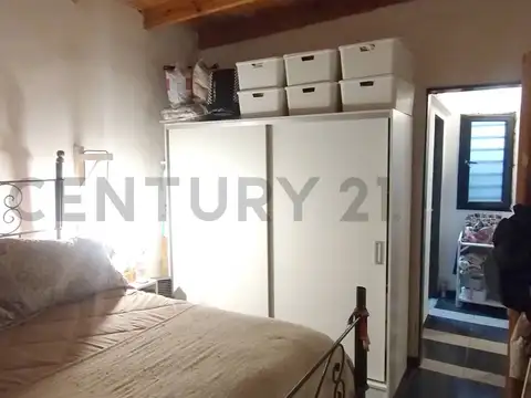 Casa 1 dormitorio en 18 y 607