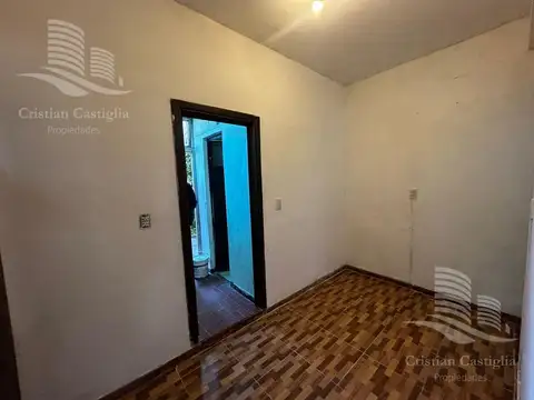 Depto Tipo Casa 2 ambientes con 1 baño
