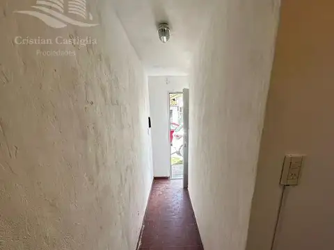 Depto Tipo Casa en Venta de 2 ambientes