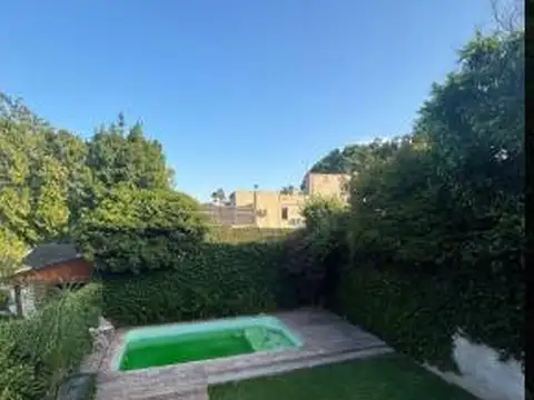 Casa en Venta en La Horqueta, USD 315.000