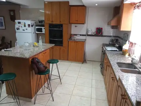 Casa en Venta en San Antonio de Padua, USD 145.000