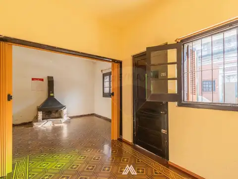 Venta en centro de Pando casa de 2 dormitorios