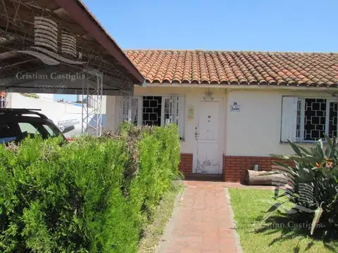 Casa 4 ambientes con 1 baño