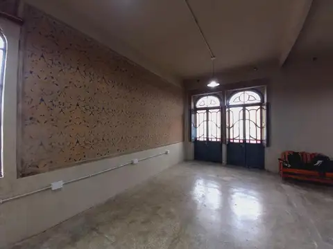 Local en Venta en Candioti, USD 650.000