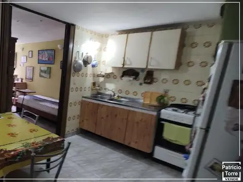 Depto Tipo Casa 4 ambientes con 2 baños