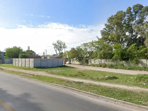 Dos Terrenos en Venta - Esquina Sobre Cno. Belgrano