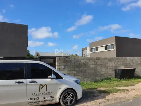 La Barra Barrio Cerrado, La Pista 300