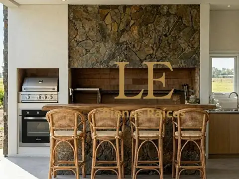Casa en Venta al Oeste