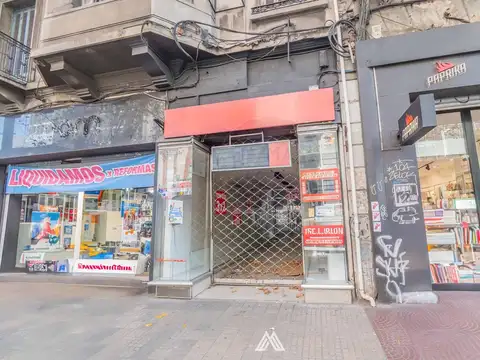 VENTA LOCAL COMERCIAL 18 DE JULIO Y GABOTO CORDON