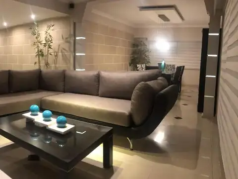 Departamento en Venta de 5 ambientes