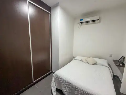 Casa de 3 dormitorios con galería y piscina