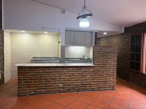 Casa en Alquiler en Funes, $ 1.700.000