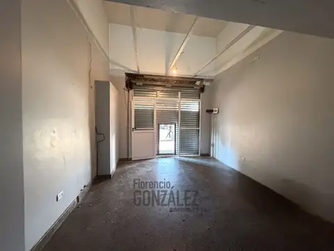 ALQUILER LOCAL COMERCIAL PARQUE AVELLANEDA
