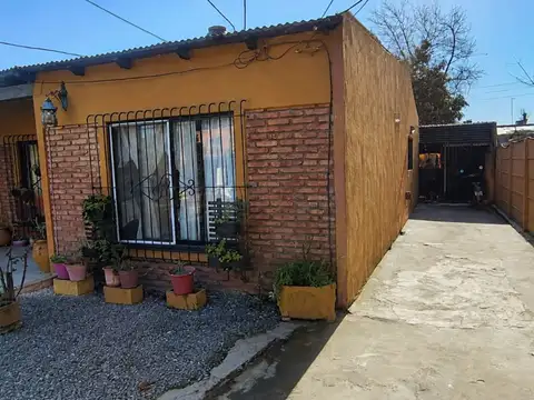 Casa + propiedad secundaria en La Reja