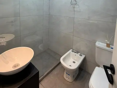 CENTRO - SGO DEL ESTERO 1900 - MONOAMBIENTE Espectacular   Amoblado, equipado. TODO NUEVO