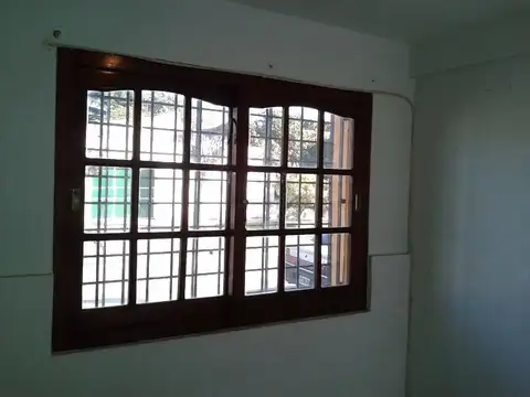 Depto Tipo Casa en Venta con 2 cocheras