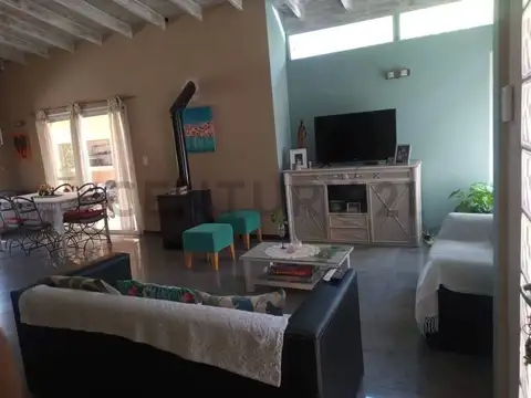 Casa en Venta en Malibu, USD 220.000