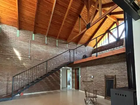 HERMOSA CASA QUINTA EN SAUCE VIEJO