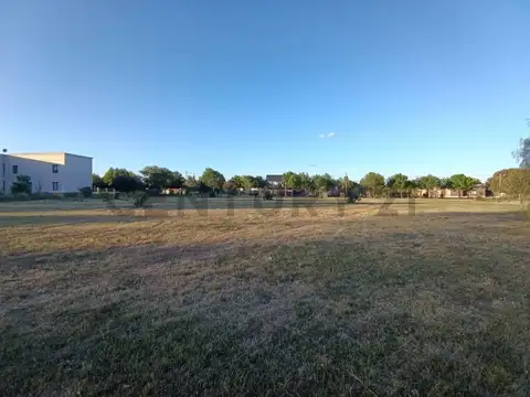 Terreno en Venta 120  mts Fondo