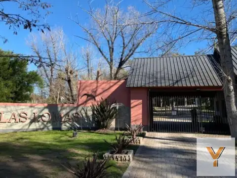 Casa en venta - 2 Dormitorios 1 Baño - Monte Hermoso