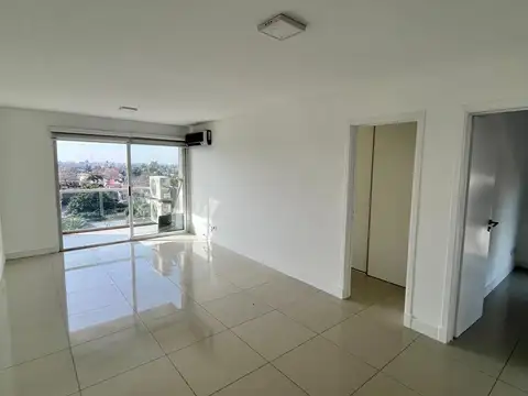 Departamento en Alquiler en Ituzaingó Norte, $ 1.100.000