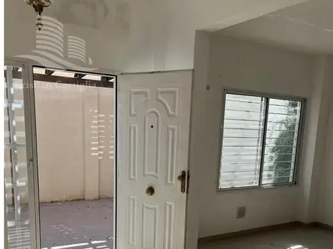Depto Tipo Casa en Venta de 3 dormitorios