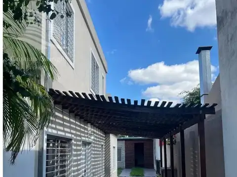 Depto Tipo Casa en Venta de 3 dormitorios
