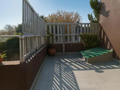 Depto Tipo Casa 3 ambientes con 1 baño