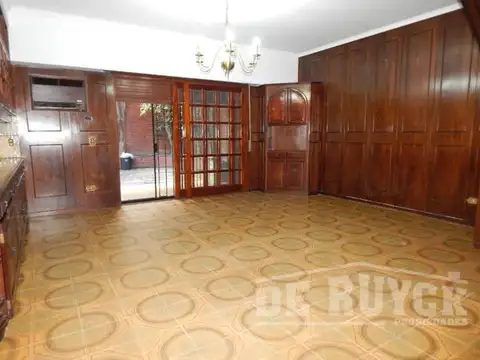 Chalet en Venta en Quilmes Este
