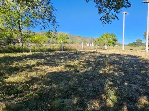 Av. San Martin esq. Cerro Blanco 100