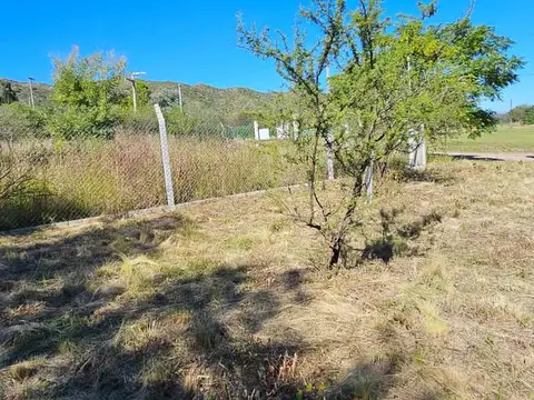 Av. San Martin esq. Cerro Blanco 100