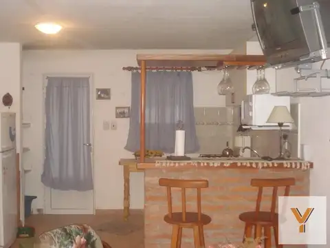Casa 3 ambientes con 2 baños