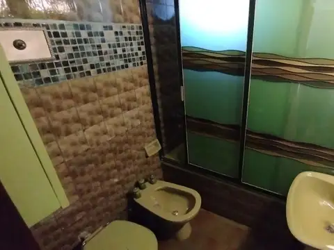 PISO DE 3 AMB FTE BCÓN TERRAZA C/ PARRILLA - COCHERA