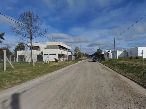 Terreno en Venta 28  mts Fondo